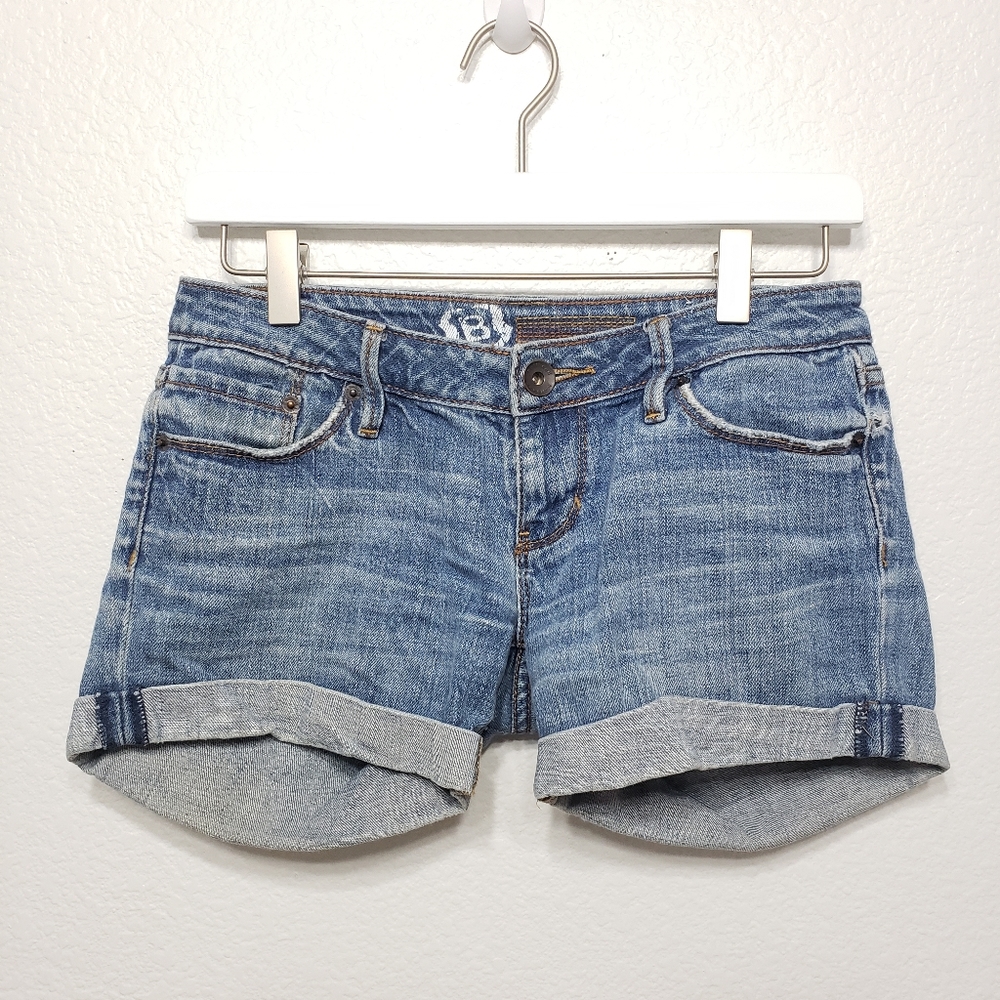 Bullhead Cuffed Hem Denim Shorts